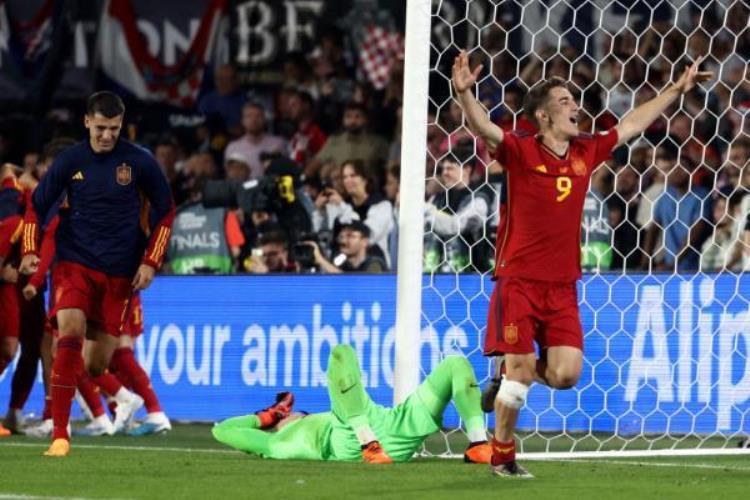 欧国联西班牙点球大战胜克罗地亚夺冠