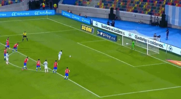 世预赛梅西点球破门中柱桑切斯扳平阿根廷主场11平智利