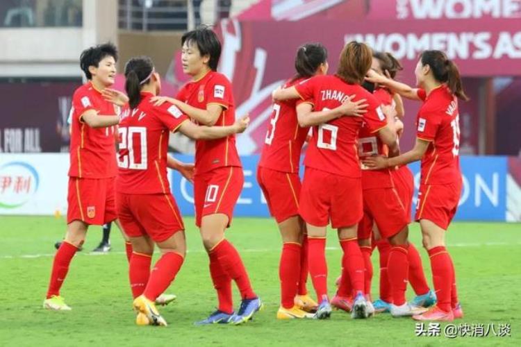 中国女足夺冠亚洲杯蒙牛出1000万元现金奖励女足同款耐克球衣受热捧