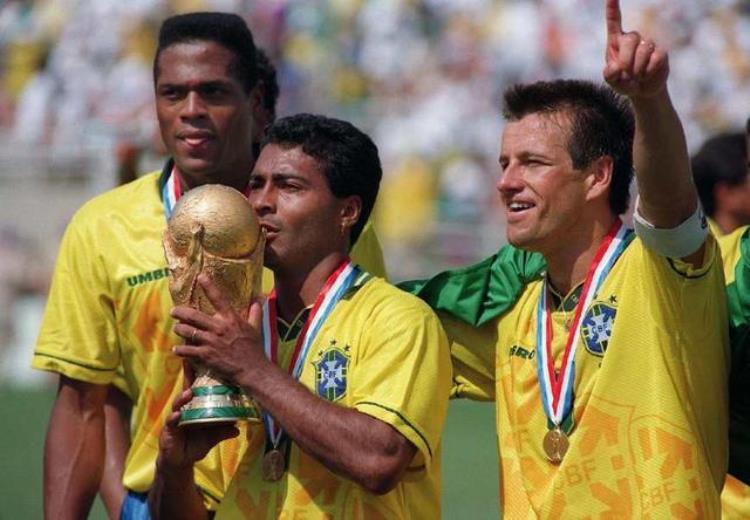 巴西世界杯历届成绩,巴西历届世界杯总成绩