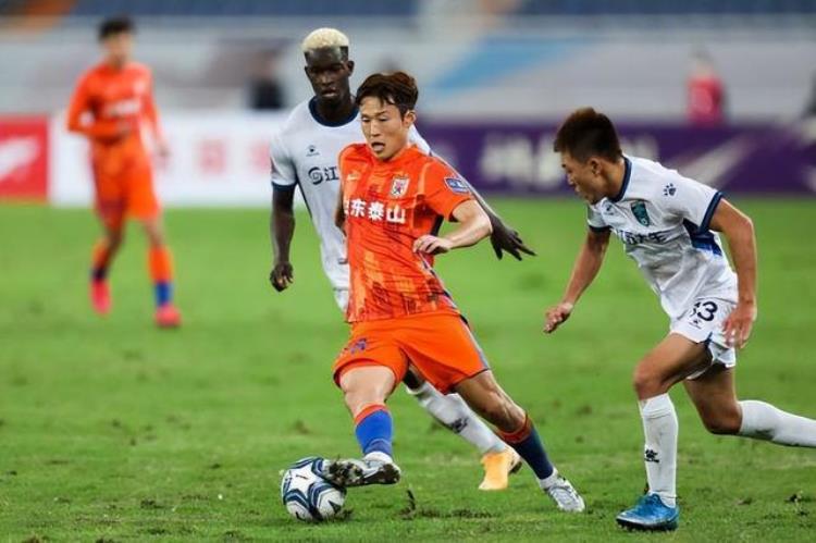 中国足球队有望入选世界杯,中国足球史上的传奇球员