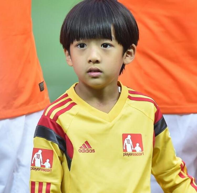 球童中国足球小子闪亮世界杯