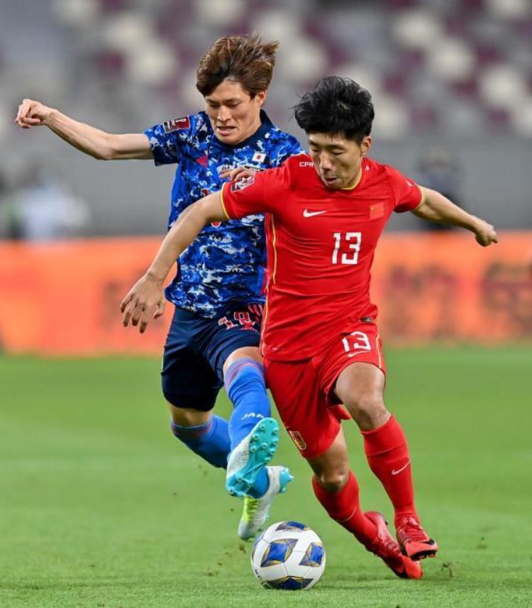 世预赛中国队vs日本队「世预赛中国队对阵日本队」