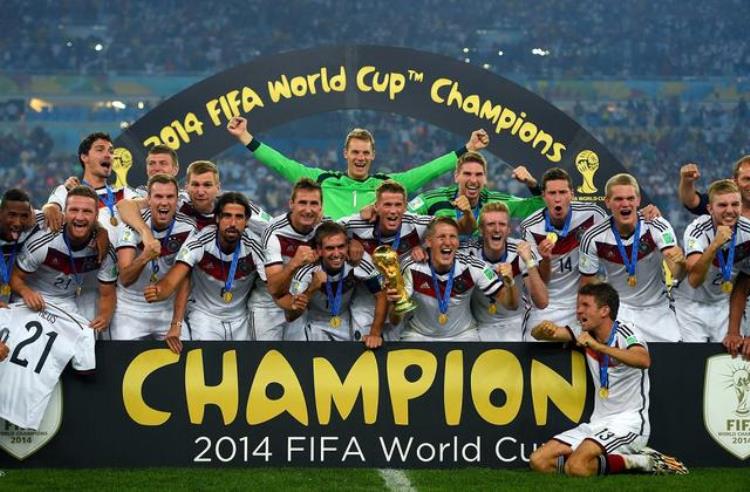 世界杯历史上欧洲一共夺冠多少次五队捧杯两大豪门紧追巴西队