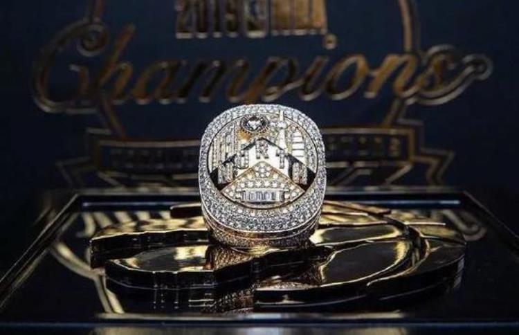近十年NBA冠军戒指哪枚最美猛龙史上最壕勇士戒指颜值最高