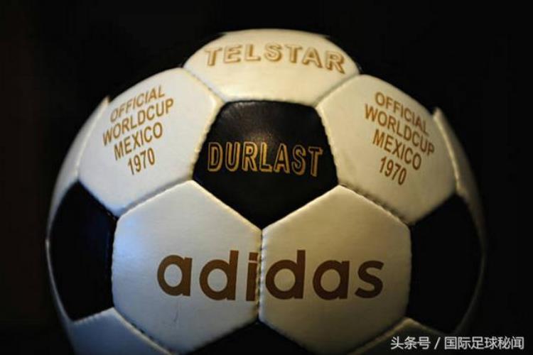 今年世界杯用球回归原始黑白足球才是经典款式