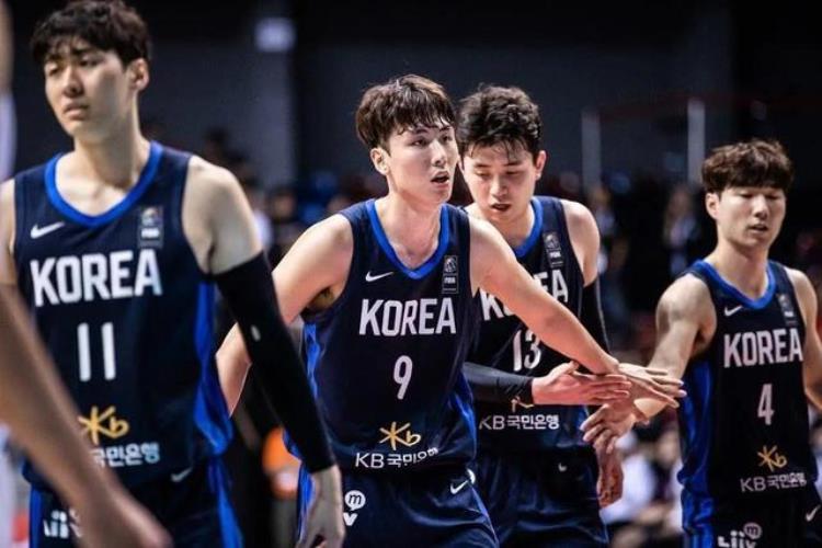 传统豪强中日韩伊皆无缘四强亚洲篮球的未来在何方