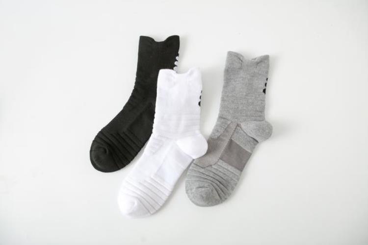 nba篮球袜和普通袜子有什么区别「NBA篮球袜和普通袜子有什么区别」