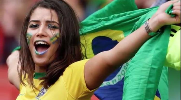 世界女足球员颜值排名「盘点世界杯上女球迷瞬间谁家颜值排第一」
