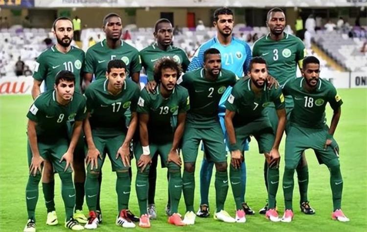 2022卡塔尔世界杯出线球队「筱茜茜爱足球2022卡塔尔世界杯C组出线预测」