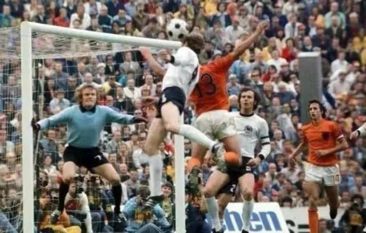 世界杯记忆第十集1974年世界杯联邦德国主场夺冠荷兰成为伟大失利者