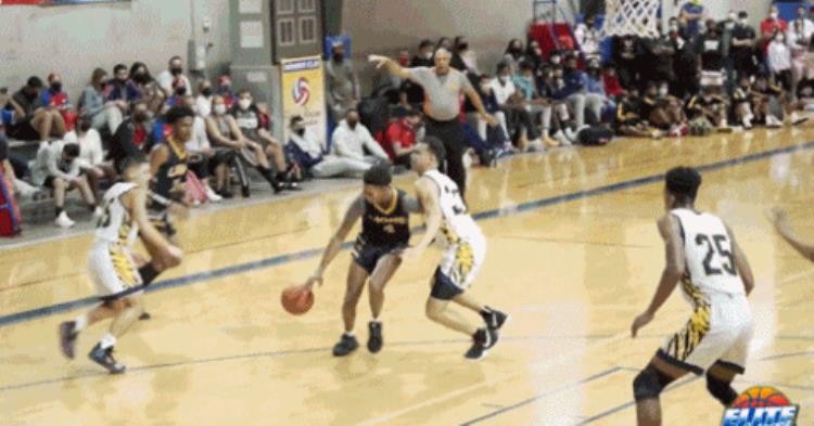 6岁截肢17岁单臂夺下扣篮冠军伊曼纽尔可能成为NBA首位独臂球员