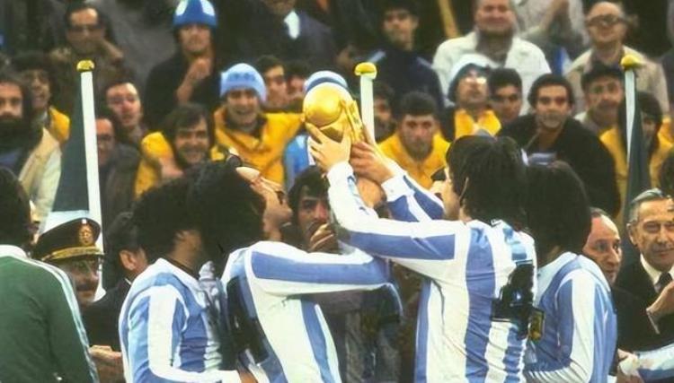 1978年阿根廷世界杯夺冠之路「世界杯往事(12)1978年阿根廷世界杯最具争议的东道主夺冠」