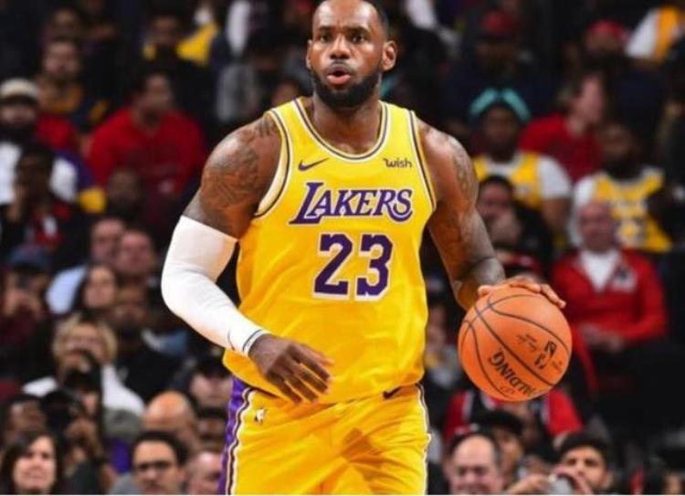 美媒评选nba现役十大球星「美媒评选现役NBA联盟前十球星哈登垫底詹姆斯仅排第六名」