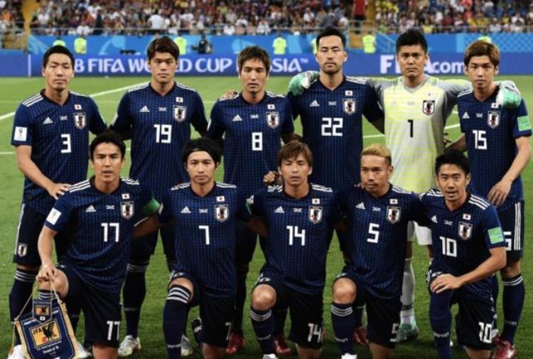 日本足球缺前锋「世界杯日本队弱点是进攻无中锋防守缺中后卫并且门将是短板」