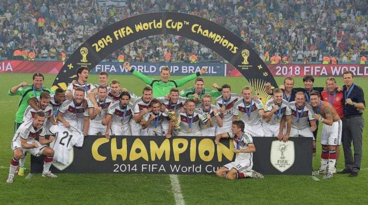 巴西世界杯名次排名「世界杯冠军数排行榜巴西5冠领衔第1意大利4冠第2西班牙1冠」