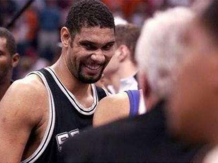 邓肯动图表情包「NBA5大移动的表情包邓肯表情呆萌奥尼尔天生自带表情包」