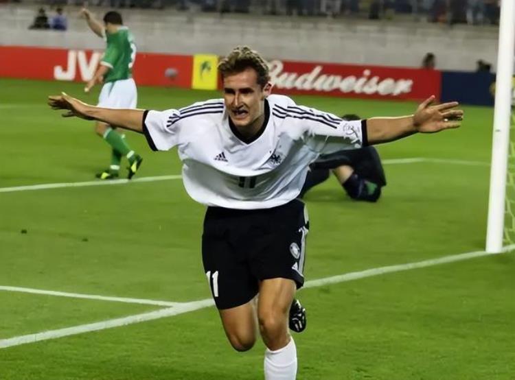 02世界杯德国队 史上最弱亚军「德国足球队最差时期勇夺2002年世界杯亚军也是历史最差亚军」