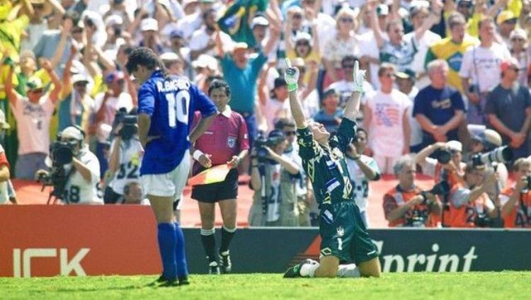 罗伯特巴乔1994年世界杯进球「罗伯特巴乔1994年世界杯决赛之所以将点球踢飞都怪我想多了」
