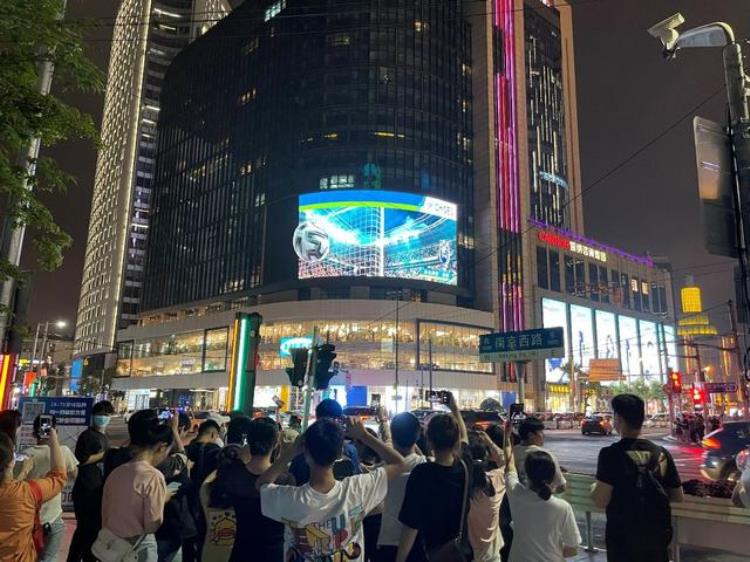 速来围观上海和广州3D巨幕同步上演欧洲杯点球大战