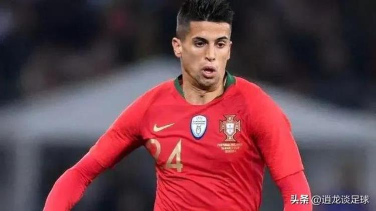 c罗和葡萄牙队员「谁是大腿可以帮助C罗和葡萄牙赢得2022年世界杯的五位球员」