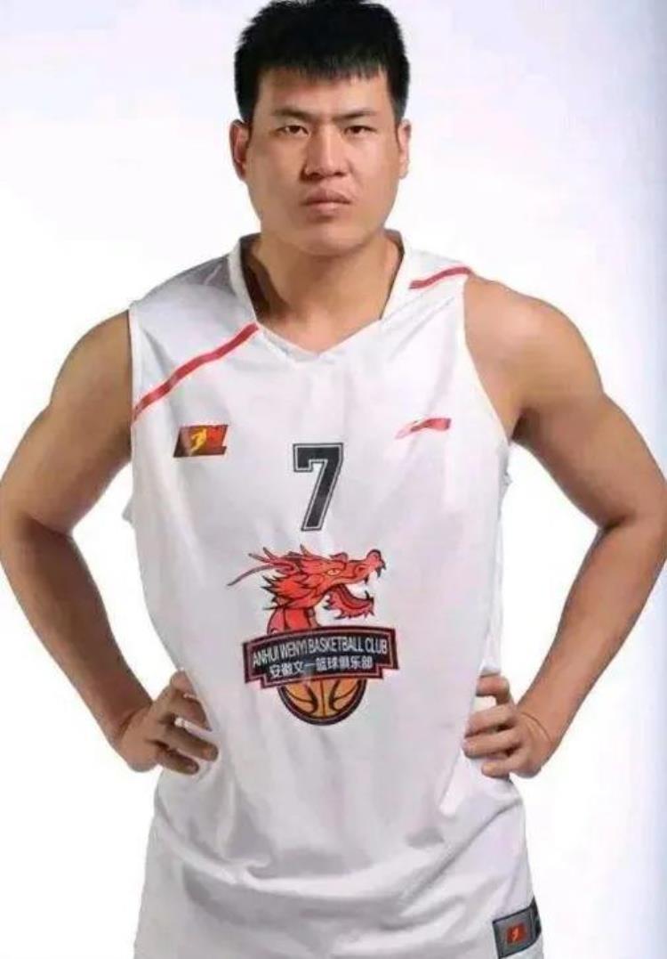 云南著名的篮球运动员「看看来自云南的篮球运动员最出名的居然是女篮国家队主力」