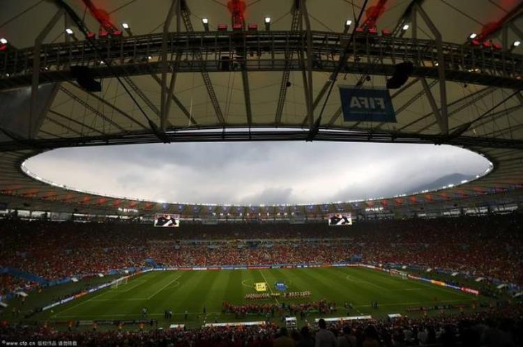 巴西最大球场能多少人「全世界最土豪的足球场有哪些巴西足球场曾经能容纳20万观众」
