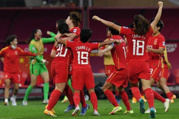逆转绝杀中国女足32韩国时隔16年再夺亚洲杯冠军