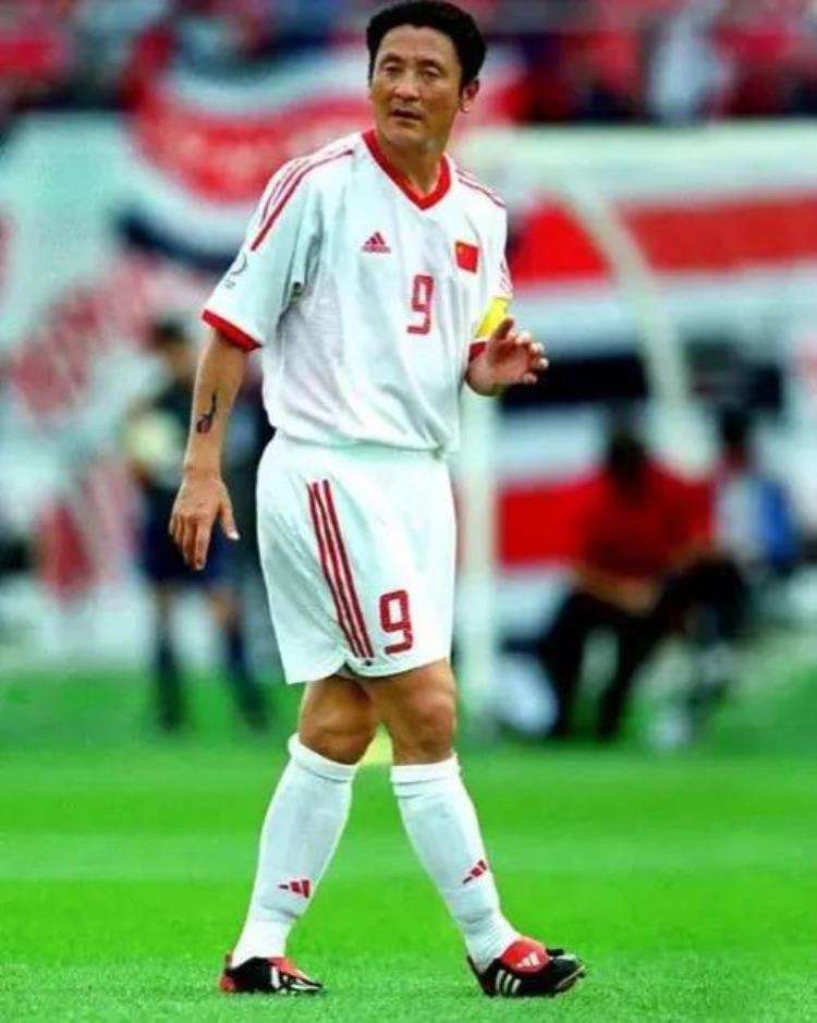 带领国足打入02年世界杯的教练「2002年帮助国足打进世界杯的22位英雄下一代传承人在哪里」