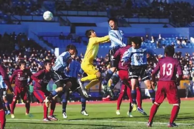 日本的一个足球动漫「改变国家足球竞技的动漫高桥阳一和他的足球小将」