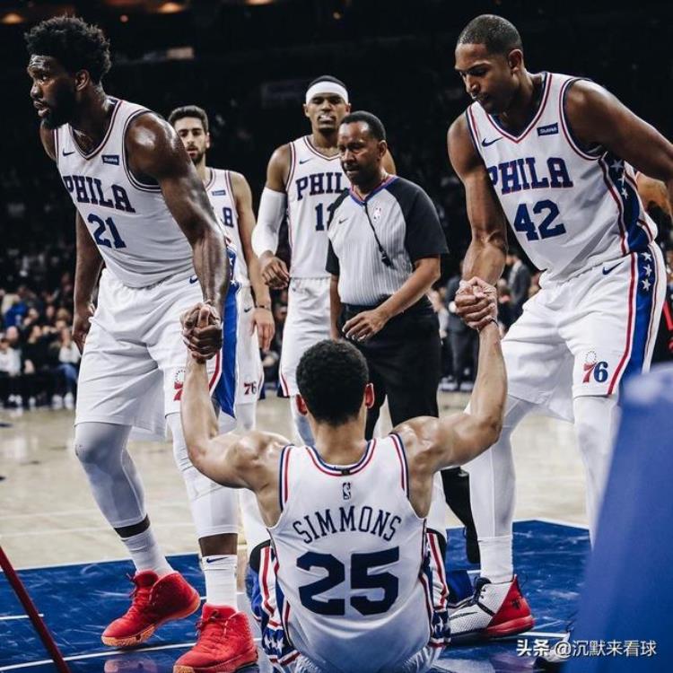nba2k22湖人球员能力值「湖人5分钟20-5反超比分」