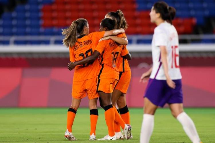 中国女足28不敌荷兰奥运小组赛出局三场丢17球
