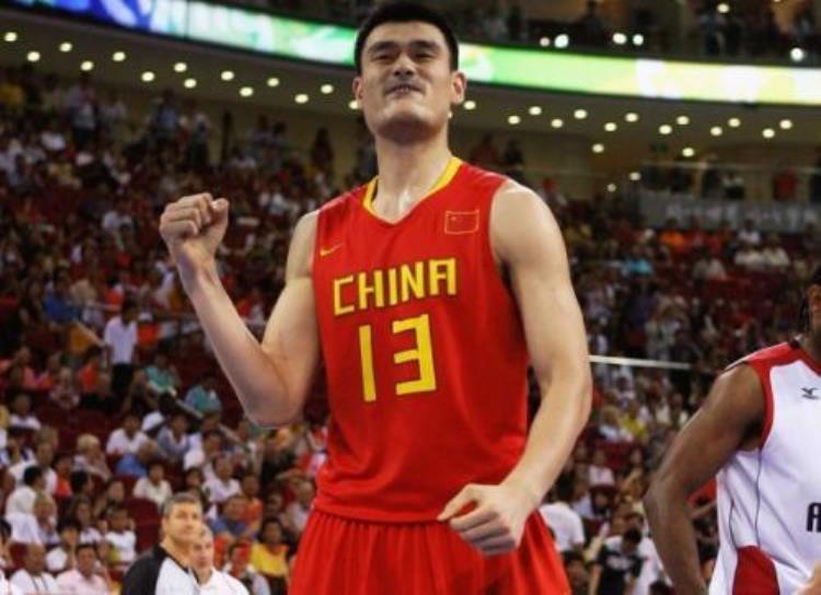 NBA10大吸金最强球员有姚明等于占据中国市场乔丹如同摇钱树