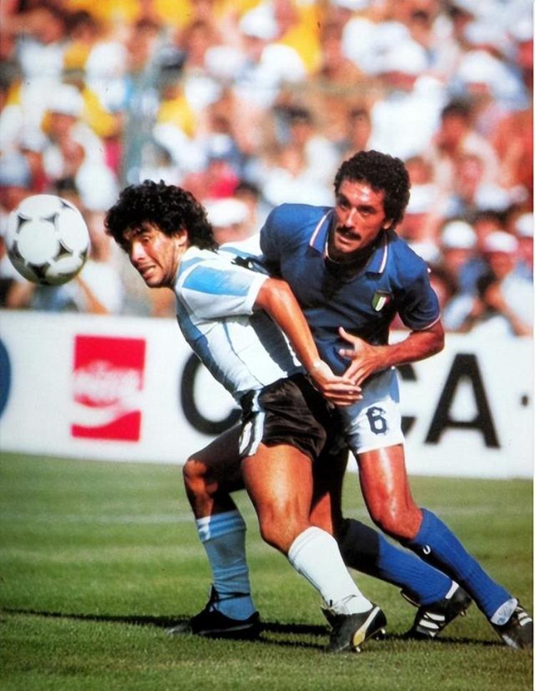 世界杯风云(13)1982年世界杯马拉多纳亮相金童罗西让巴西哭泣