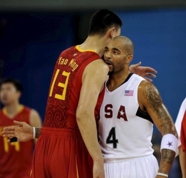 姚明在nba最高得分41分「姚明NBA总得分9247分那小斯和布泽尔呢没有对比就没有伤害」