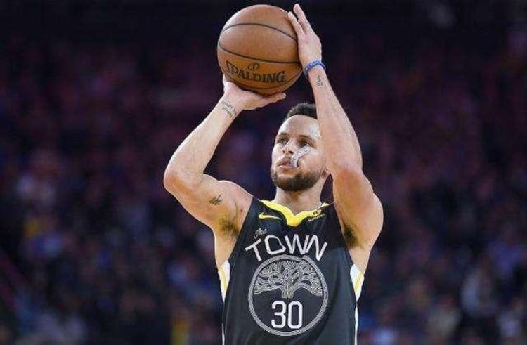 今年季后赛收视率「季后赛都没人看NBA创下近9年最差收视率3大原因造成困局」