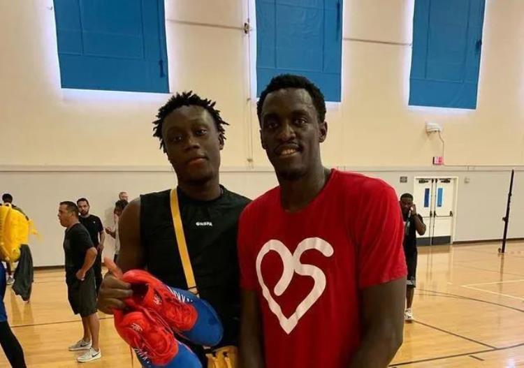 东契奇字母哥谁强「打破格局东契奇字母哥领衔NBA现役最强的七位外籍球星」
