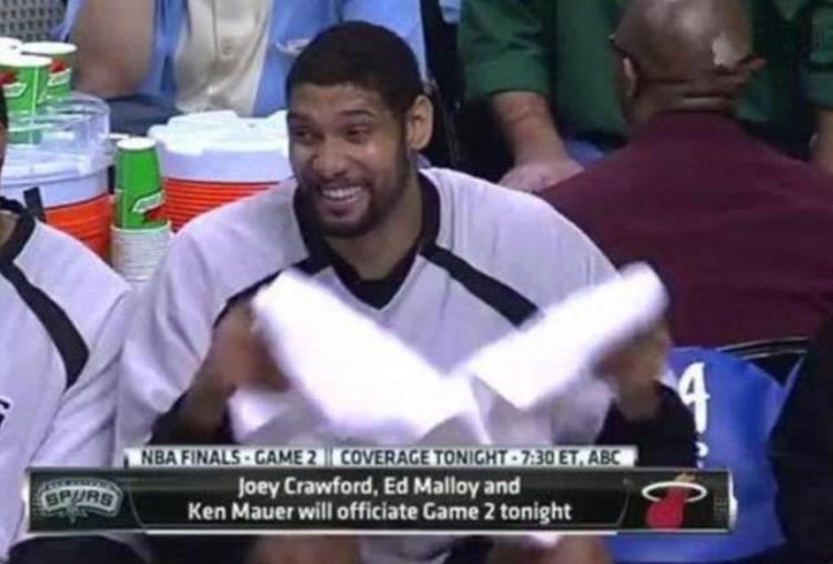 NBA球星如何回击裁判的黑哨麦迪骂脏字华莱士欲动手