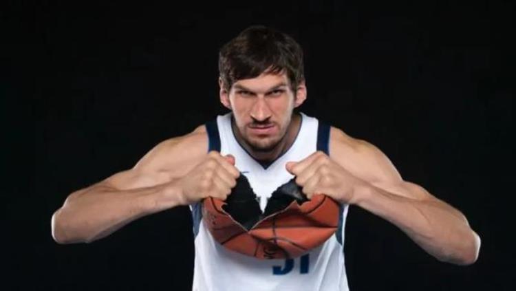 nba巨人博班「0分钟00002米24巨人博班在季后赛直接被主帅弃用为什么」