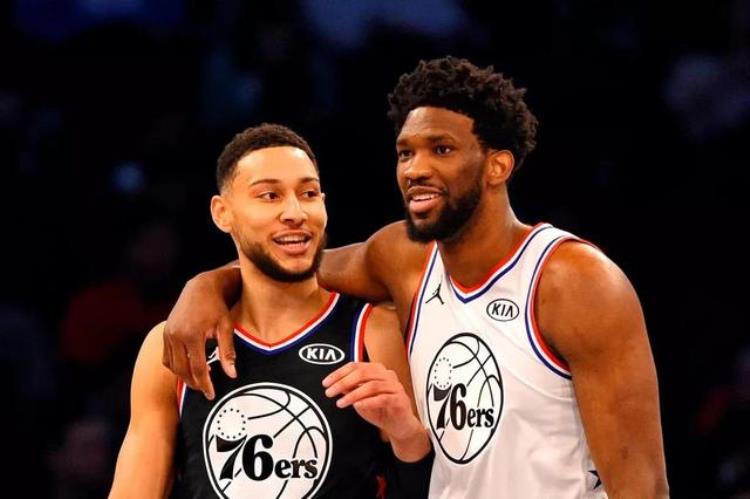 nba现役最高工资合同「NBA至今最高的10个薪资合同库里4年215亿美元仅排第二」