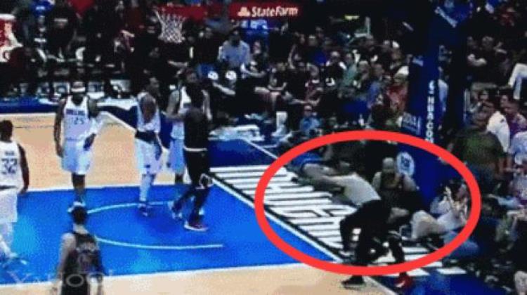 球员揍裁判「被调戏被黑拳NBA裁判为何这么惨这事邓肯最有发言权」