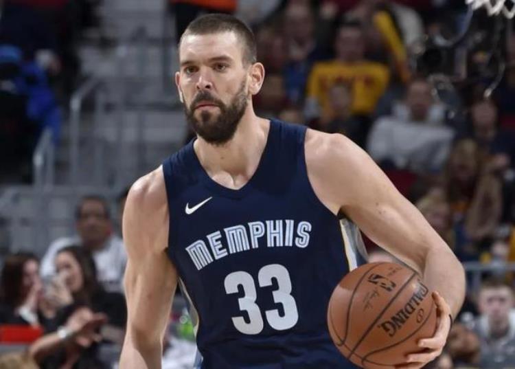 nba进攻型中锋「控卫型中锋盘点NBA传球能力最强的十大内线前三实至名归」
