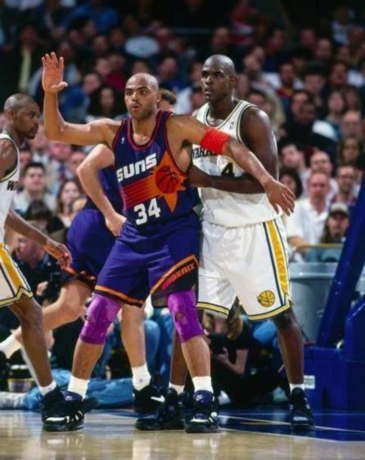 乔丹最厉害的技术「NBA十大巨星的代表绝技乔丹绝技并非后仰想盖天勾要借个梯子」