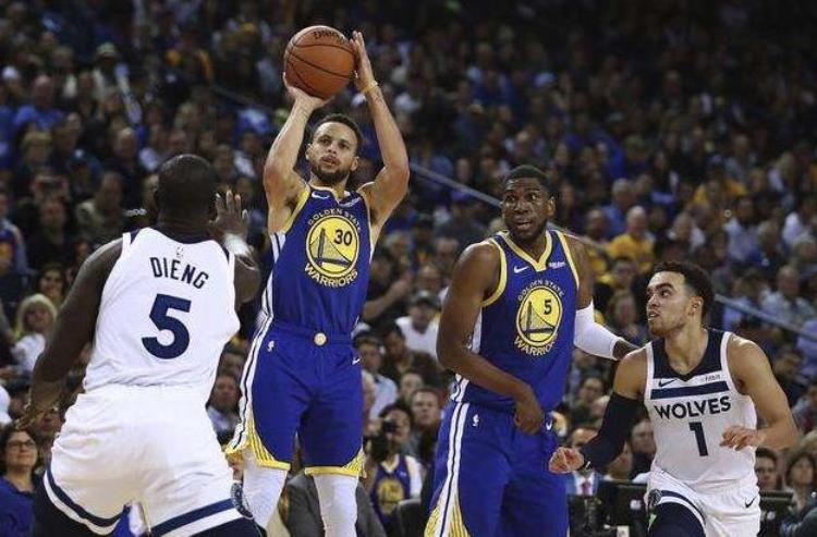 nba利拉德55分「NBA打4分有多难利拉德23次库里40次而他56次」