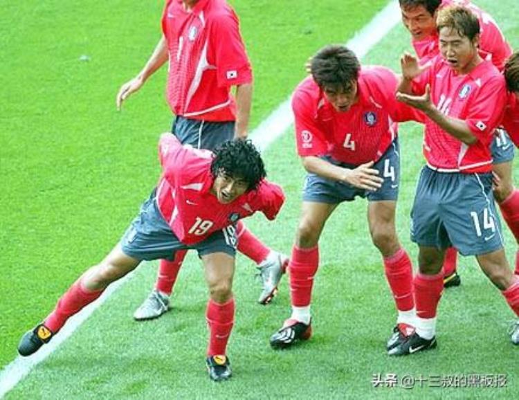 02年世界杯韩国对手「记得02年世界杯的韩国队吗那拨韩国球员有11人结缘中国足坛」