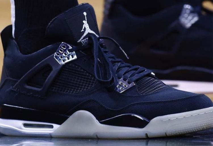 aj4阿姆1.5亿「市价20W的阿姆AJ4惊现NBA赛场网友不愧是他」