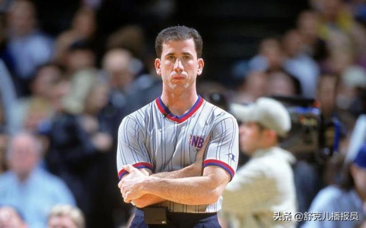 nba裁判是怎么选的「NBA的裁判是如何挑选的他们的工资高吗黑哨是否真正存在」