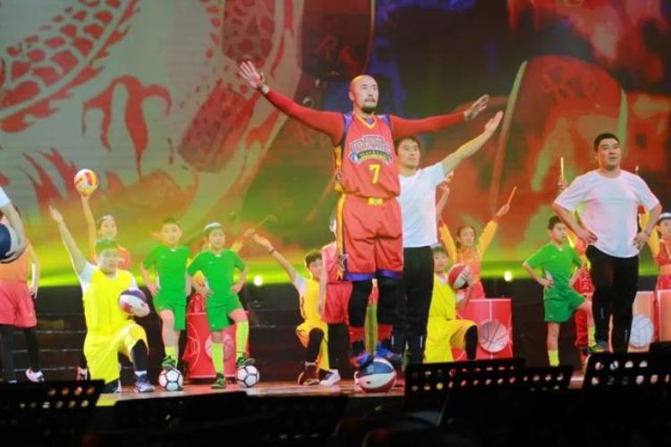 哈林花式篮球球员厉害吗「进军中国的哈林花式篮球队有着怎样的美国生意经」