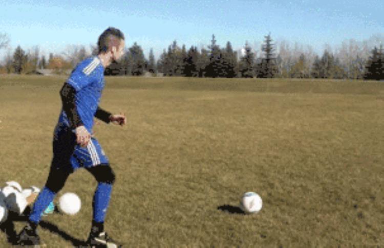足球基础传球动作教学「维维足球传球教程几种常见的传球脚法教学」