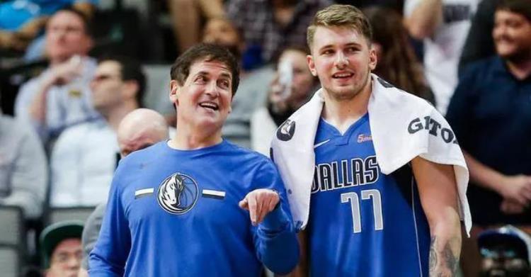 nba现役最高工资合同「NBA至今最高的10个薪资合同库里4年215亿美元仅排第二」